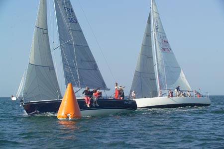 D6495743