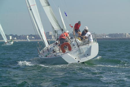 D6495872