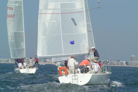 D6495983